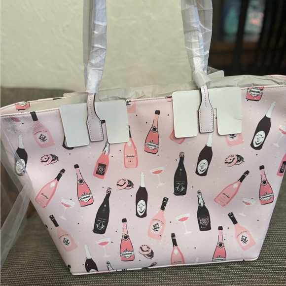 Kate Spade Champagne Margarita tote. NWT. Still have bag. Super cute!! - Picture 3 of 7